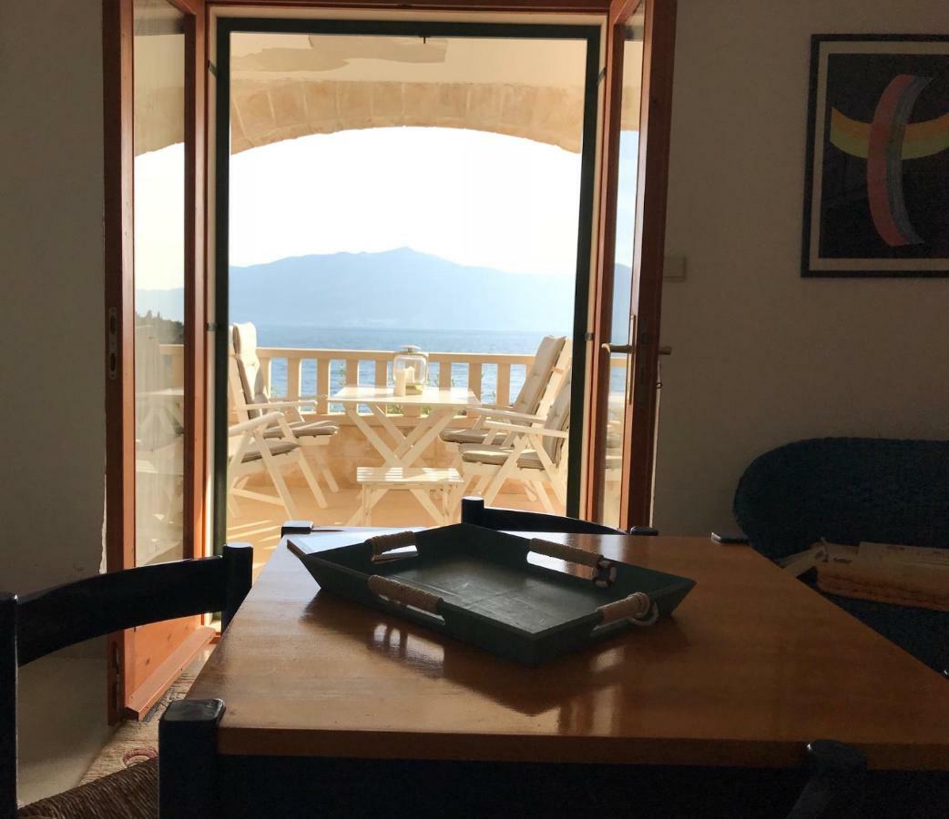 Beach Apartmant Postira Ngoại thất bức ảnh